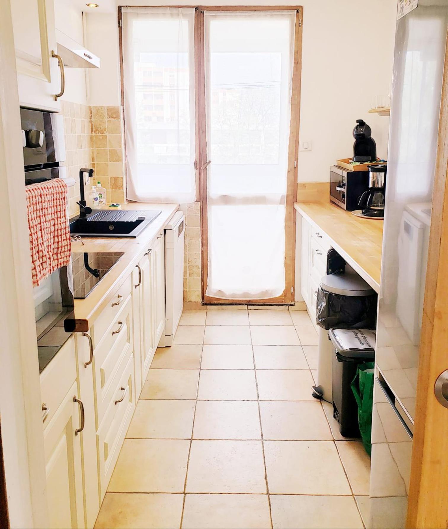 Air-Conditioned Residential Suite From 1 To 6 - Bathtubs In Rooms - Wifi - Kitchen - Laundry - Self-Arrival - Parking Avignon Exterior photo