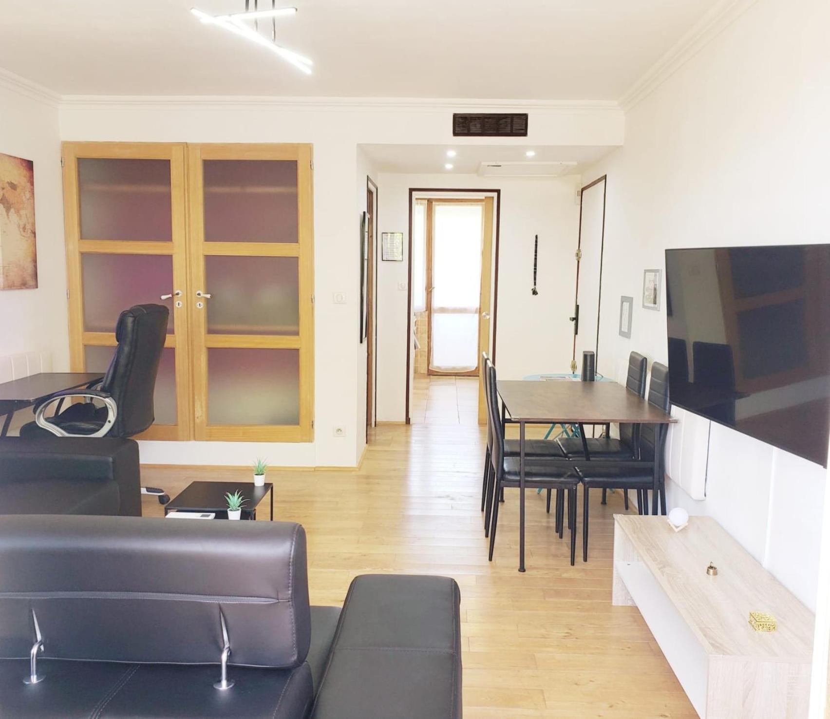 Air-Conditioned Residential Suite From 1 To 6 - Bathtubs In Rooms - Wifi - Kitchen - Laundry - Self-Arrival - Parking Avignon Exterior photo